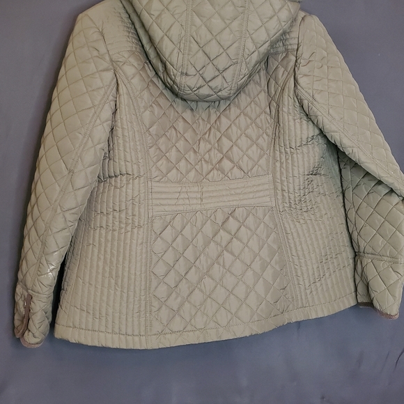 LIKE NEW- WORN ONCE- Army Green Hooded Jacket - Picture 6 of 8